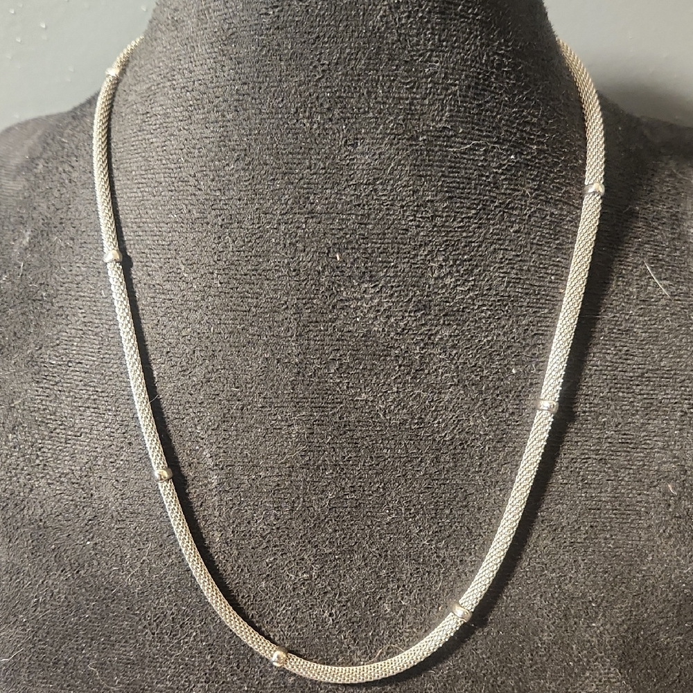 Unique Vintage Silver Mesh Necklace